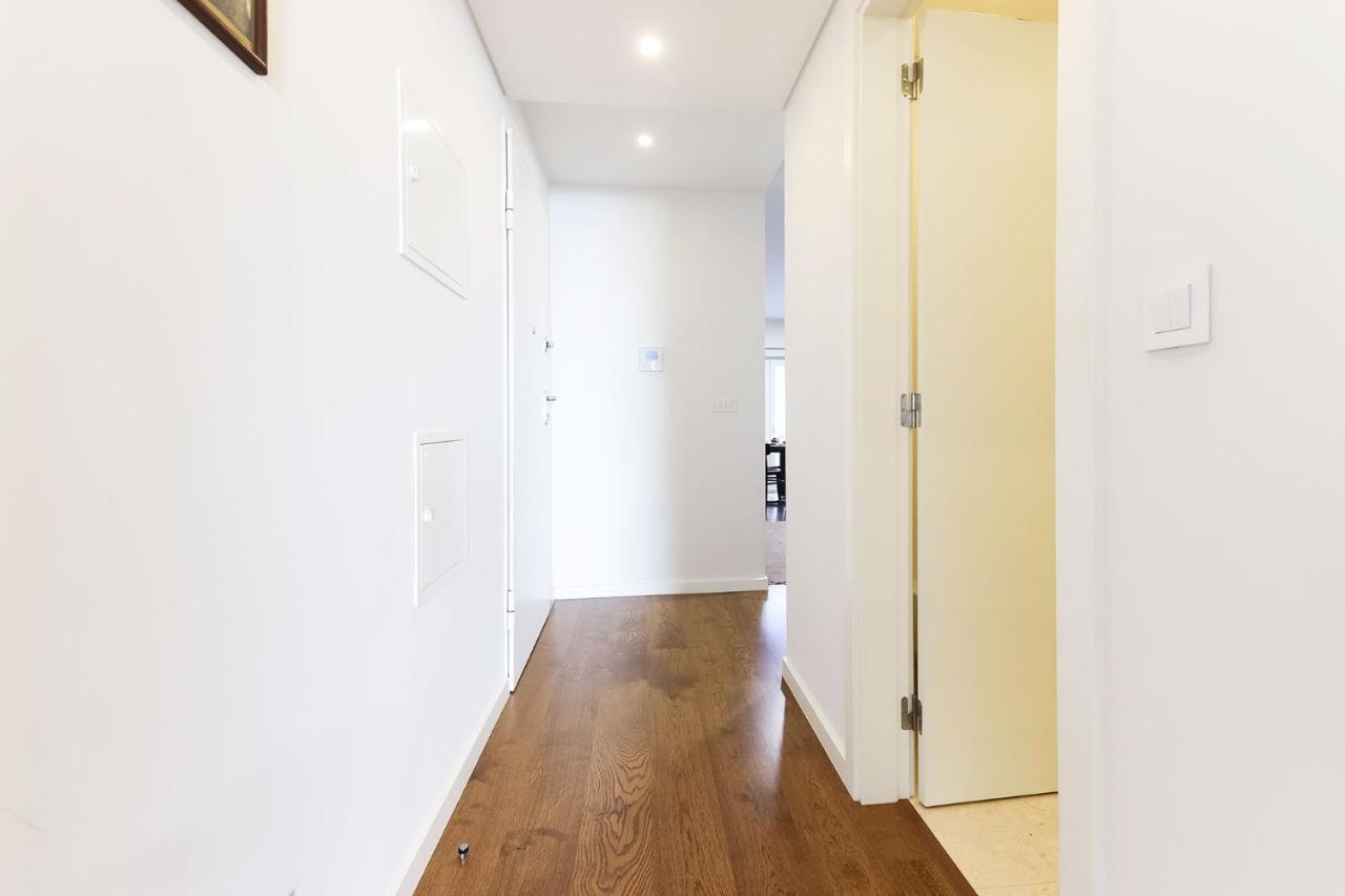 Sao Bento Harmony By Homing Apartment Lisbon Bagian luar foto