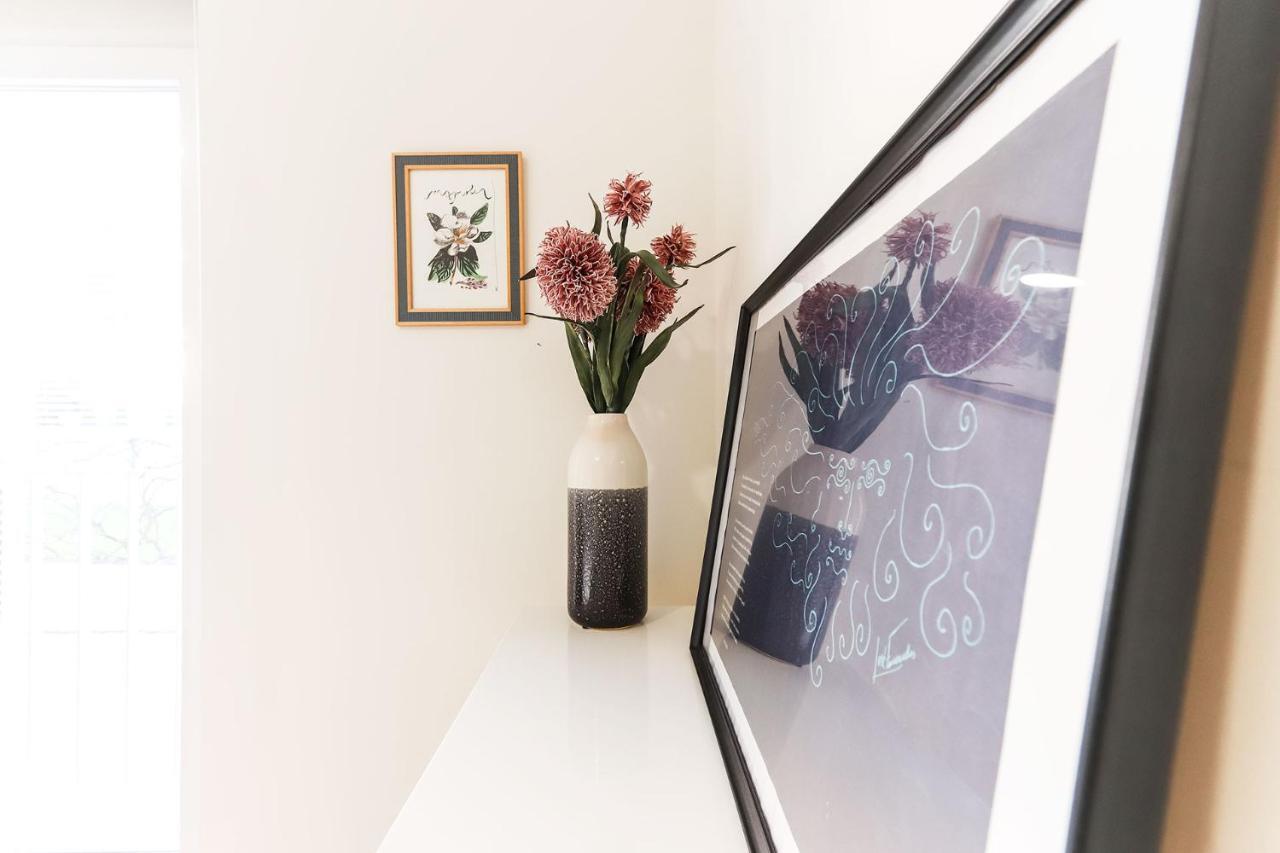 Sao Bento Harmony By Homing Apartment Lisbon Bagian luar foto