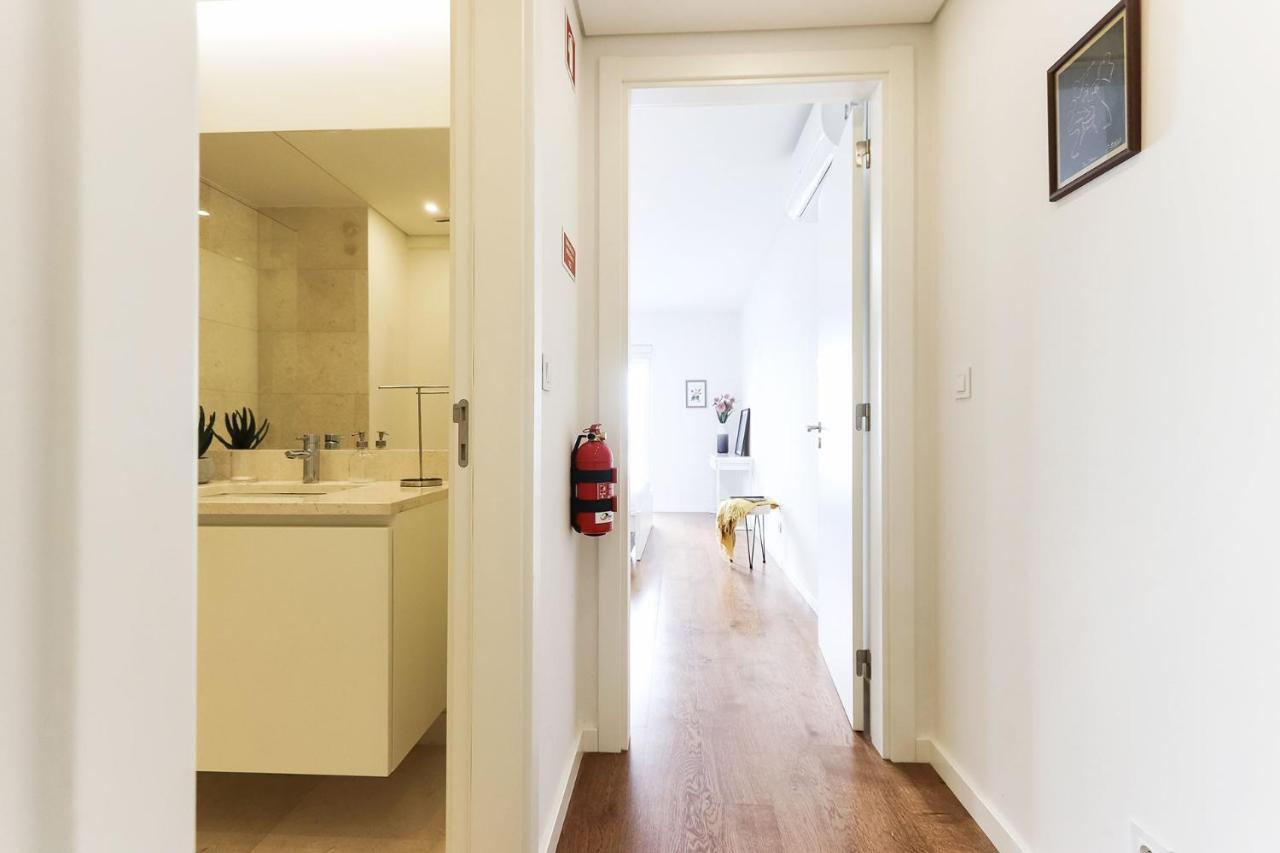 Sao Bento Harmony By Homing Apartment Lisbon Bagian luar foto