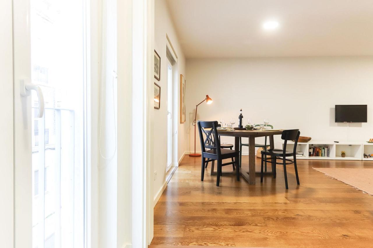 Sao Bento Harmony By Homing Apartment Lisbon Bagian luar foto