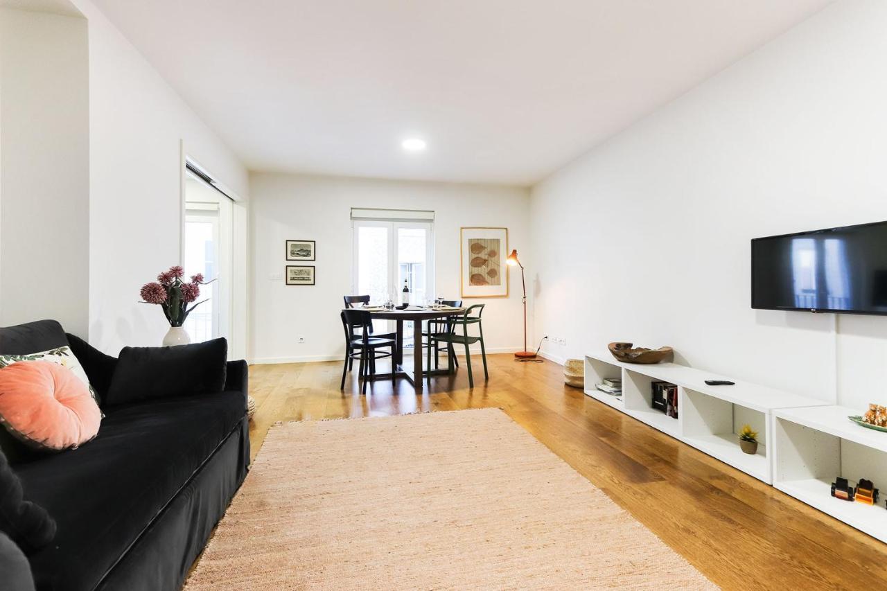 Sao Bento Harmony By Homing Apartment Lisbon Bagian luar foto